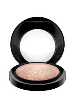 MAC Mineralize Skinfinish - Highlighter - Soft And Gentle -Mac 0c18a1d1e8da48bab2e82e08d8c78a3c