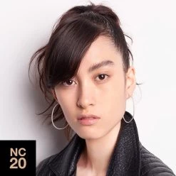 MAC Cosmetics Studio Fix Fluid Foundation - NC20 -Mac 1194x1200