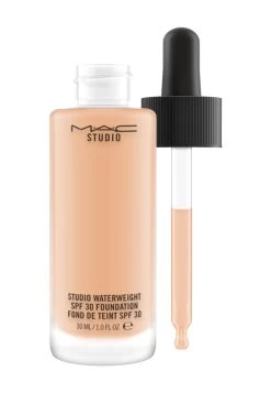MAC Studio Waterweight Spf30 Foundation - Foundation - Nc35