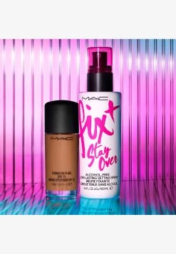 MAC Fix + Stay Over - Fixeerspray & -Poeder - N/A -Mac 54418ce085f241459d22ad8c4bf43093