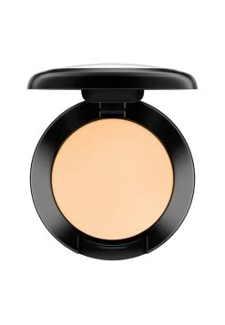 MAC Studio Finish Spf35 Concealer - Concealer - Nc30