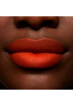 MAC Powder Kiss Liquid Lipcolour - Vloeibare Lippenstift - Resort Season -Mac 875436c3b32c4a0088aa19922ee15400