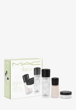 MAC Under The Matte - Make-Upset - -