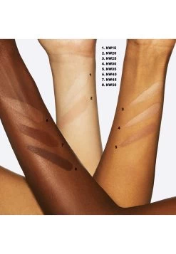 MAC Pro Longwear Concealer - Concealer - Nw15 -Mac b0ddd59c33dd499481de9ea27a826820